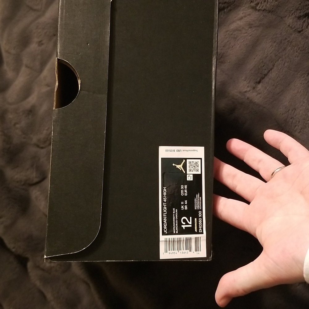 Jordan Flight 45 - Picture 4 of 4